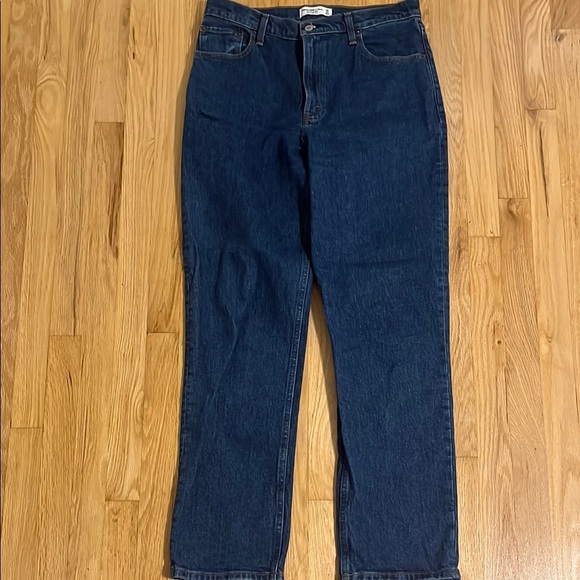 Abercrombie & Fitch The 90s Straight Ultra High Rise Dark Wash Sz 10/30 - Picture 1 of 6